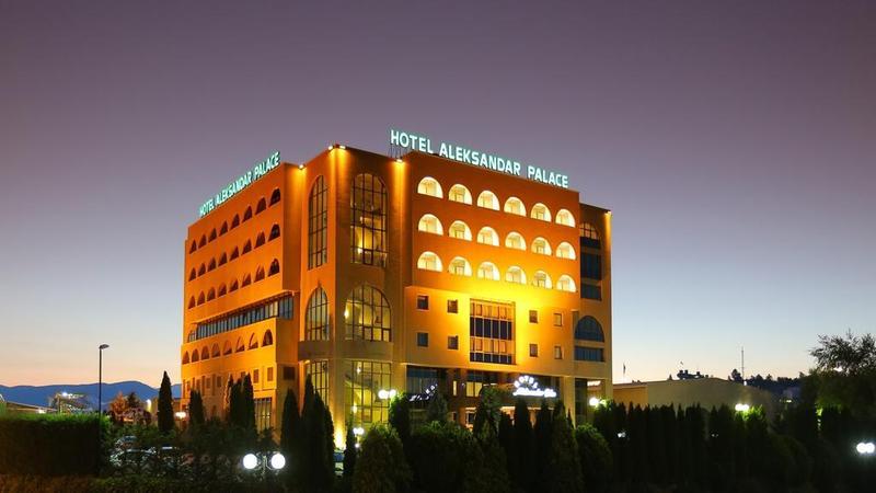 Aleksandar Palace Hotel Congress Center & Spa Skopje Exterior foto